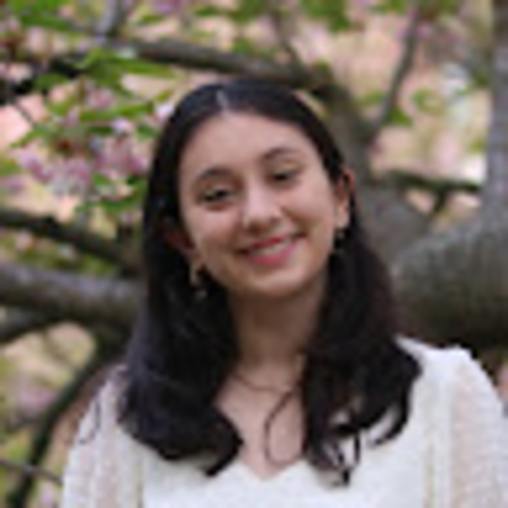 Meet your Posher, Hadassah